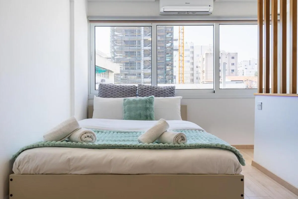 Tangerine Modern 1-Br Apartment In Larnaca Cyprus