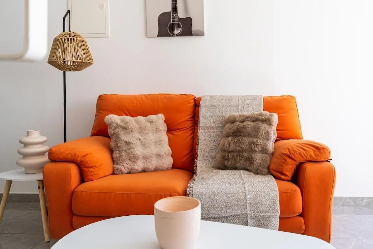 Tangerine Modern 1-Br Apartment In Larnaca 0*,  Cyprus