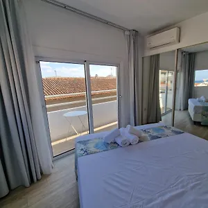 Apartment Kitieos Apts 100m From Finikoudes, Larnaca